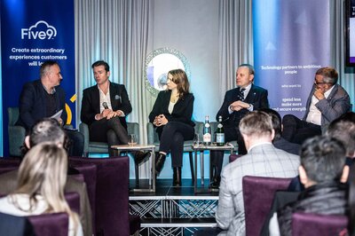 Travolution Business Breakfast: Customer experience in travel with Babble