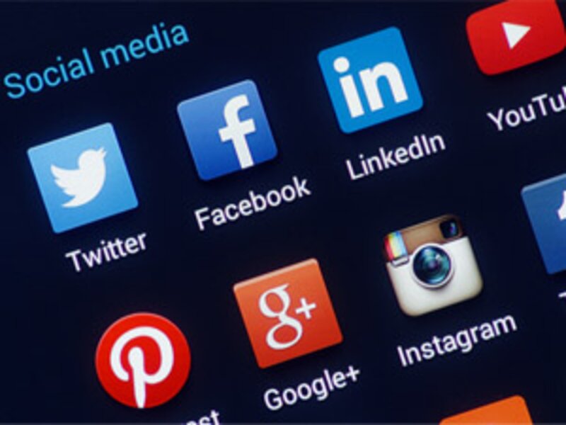 Insurance warning over criminals using holiday social media posts