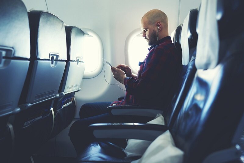 Airline WiFi becoming more common as smaller carriers connect