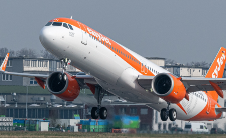 EasyJet brings in financial services and tech expert as non-exec