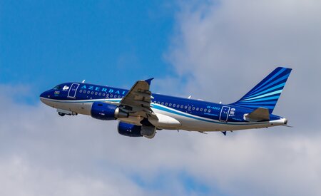 Azerbaijan Airlines renews Travelport content distribution agreement