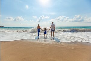 TravelUp launches intelligent travel shopping platform with InterLnkd